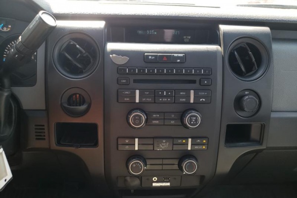 фото Ford F-150 SUPER CAB