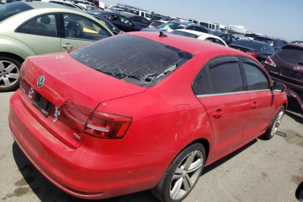 фото Volkswagen Jetta BASE