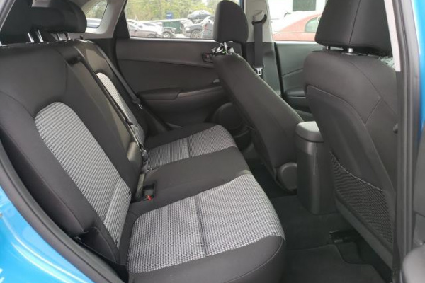 фото HYUNDAI KONA SEL PLUS