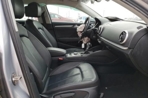 фото Audi A3 Premium