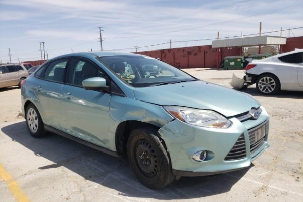 фото Ford Focus SE