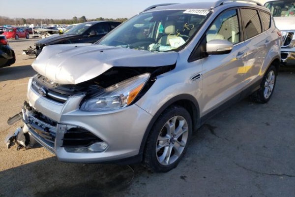 фото Ford Escape TITANIUM