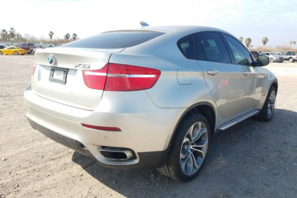 фото BMW X6 XDRIVE50I