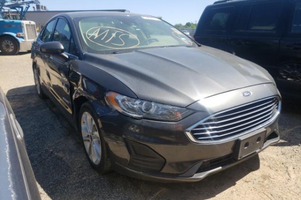 фото Ford Focus SE