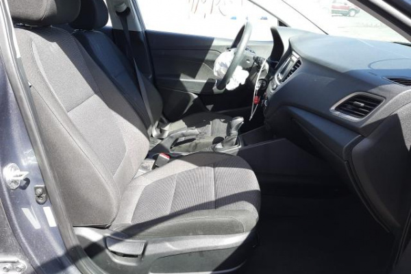 фото HYUNDAI ACCENT SE