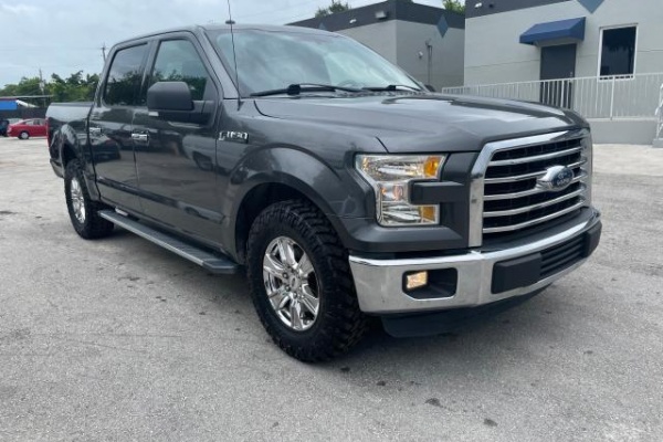 фото Ford F-150 SuperCrew