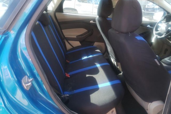 фото Ford Focus SE