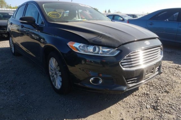 фото Ford Fusion SE HYBRID