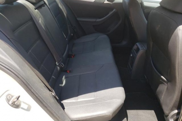 фото Volkswagen Jetta TDI