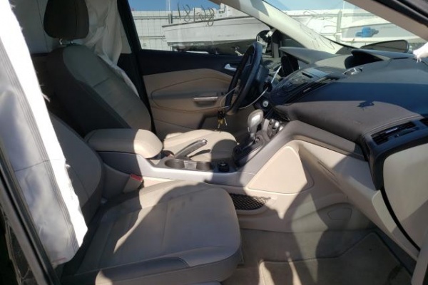 фото Ford Escape SE