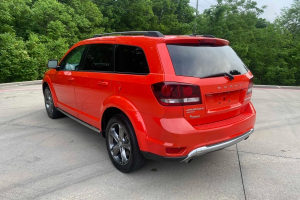 фото Dodge Journey CROSSROAD