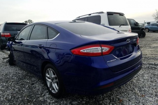 фото Ford Fusion SE