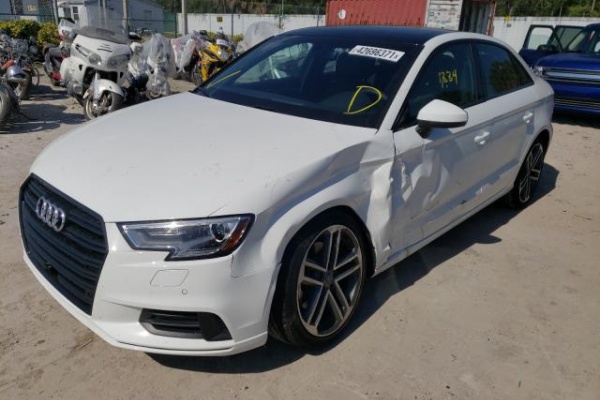 фото Audi A3 Premium