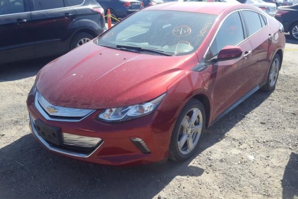 фото Chevrolet Volt LT