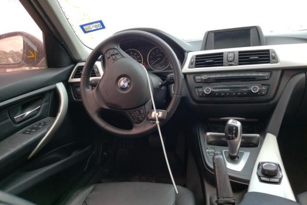 фото BMW 328I