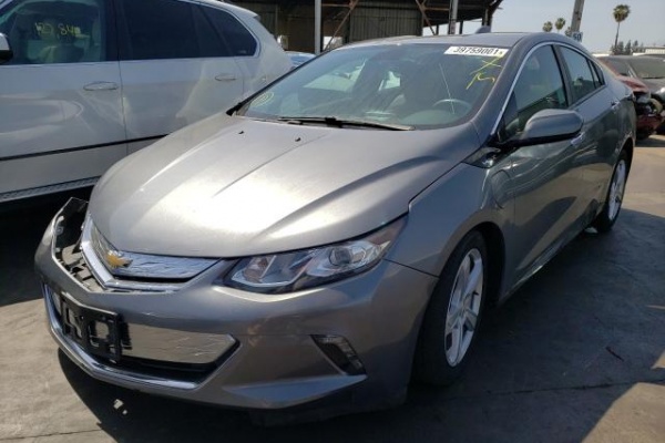 фото Chevrolet Volt LT