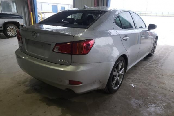 фото LEXUS IS 250