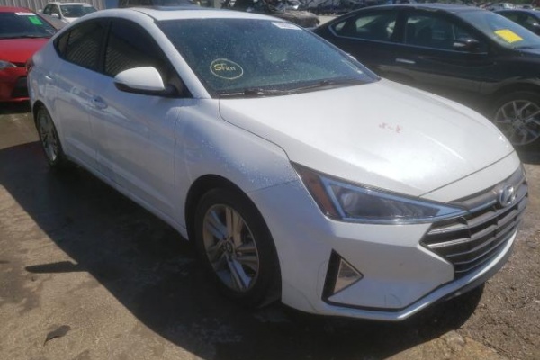 фото Hyundai Elantra SEL