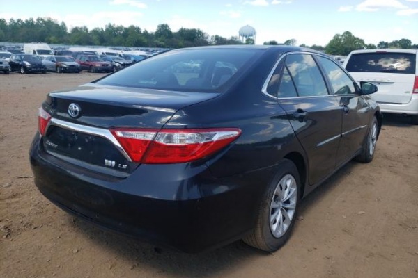 фото Toyota Camry HYBRID