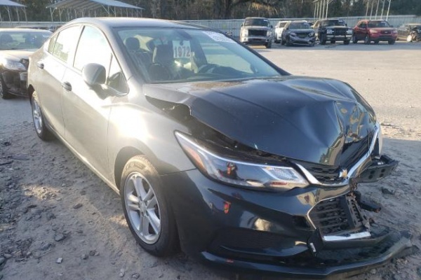 фото Chevrolet Cruze LT