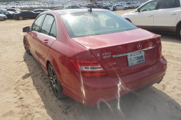 фото Mercedes-BenzC 300 4MATIC