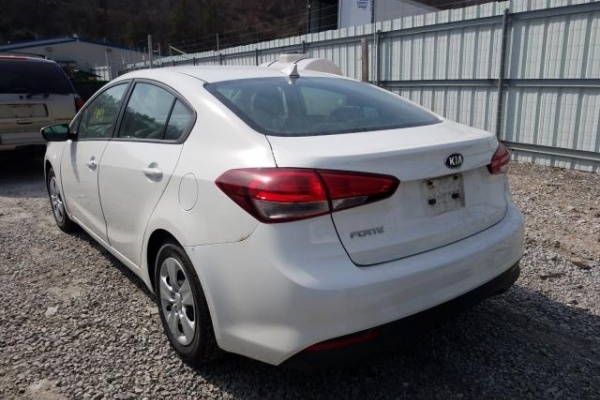 фото Kia FORTE LX