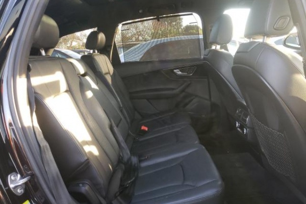 фото Audi Q7 PRESTIGE