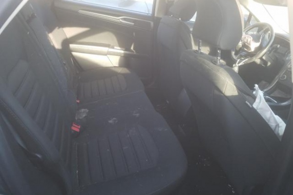 фото Ford Fusion SE