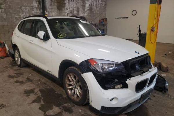 фото BMW X1 SDRIVE28I