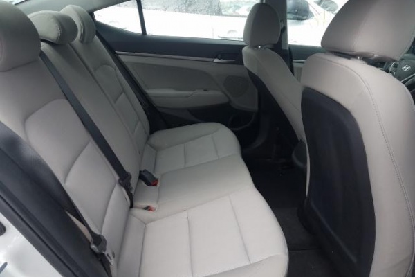 фото Hyundai Elantra SEL