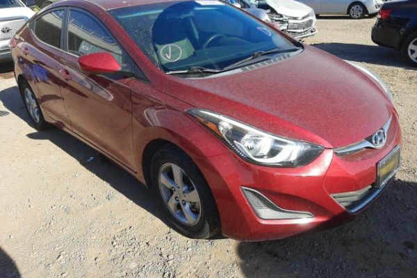 фото Hyundai Elantra SE