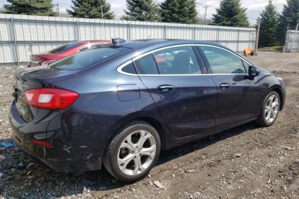 фото Chevrolet Cruze PREMIER