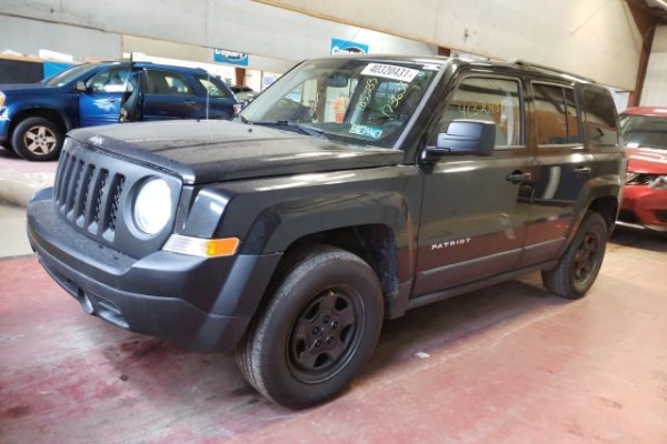 фото Jeep Patriot SPORT