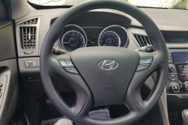 фото Hyundai Sonata