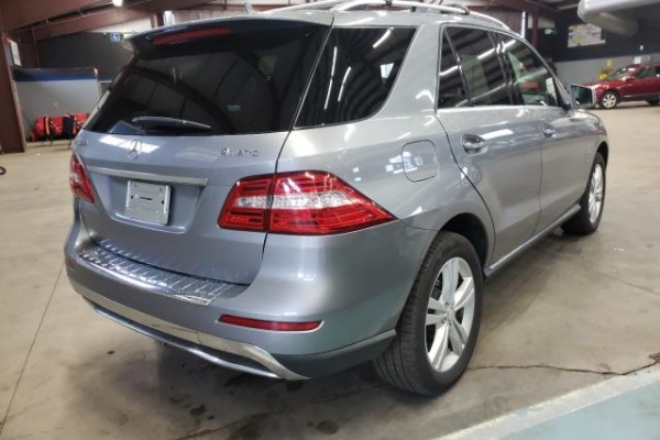 фото Mercedes-Benz ML 350 4MATIC