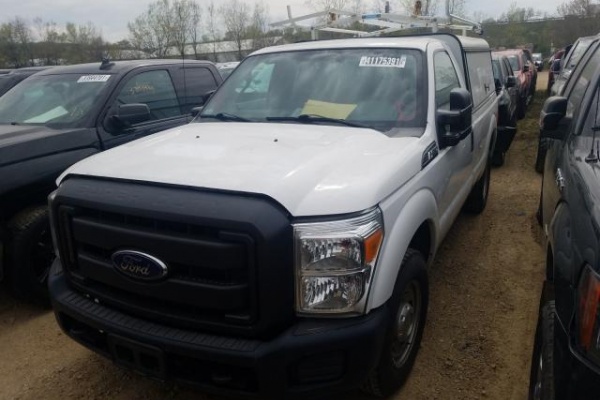 фото Ford F-250 SUPER DUTY