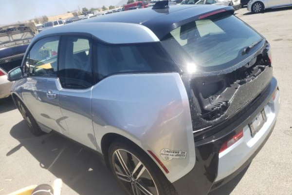 фото BMW I3 BEV