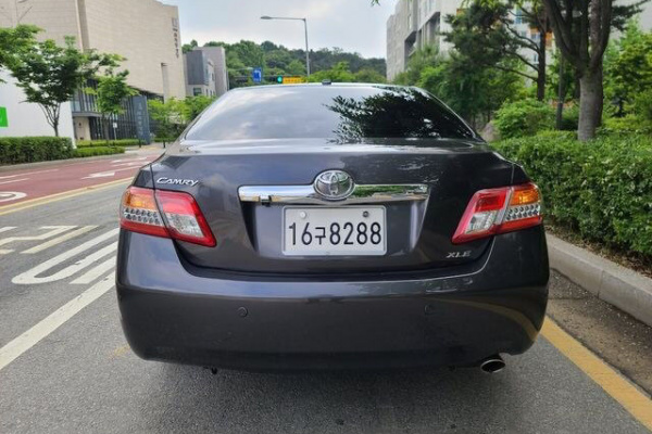 фото TOYOTA CAMRY