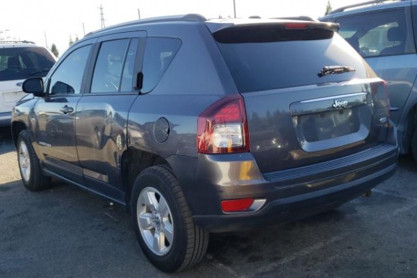 фото jeep COMPASS LATITUDE