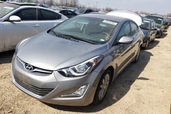 фото Hyundai Elantra SE