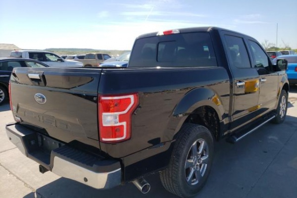 фото Ford F-150 SUPER CAB