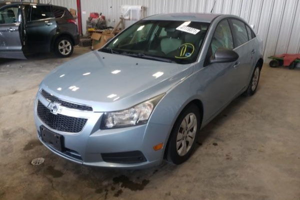 фото Chevrolet Cruze LS