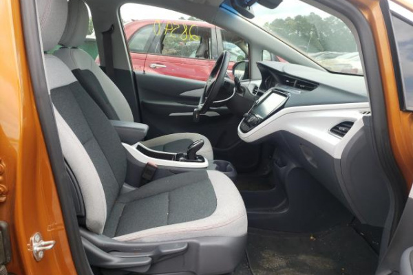 фото CHEVROLET BOLT EV