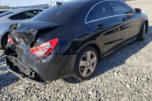 фото MERCEDES-BENZ CLA 250