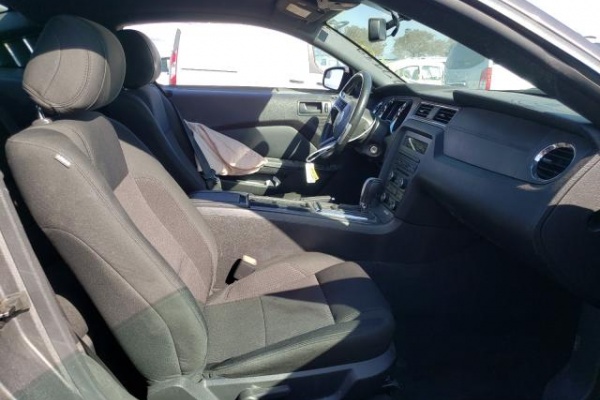 фото Ford Mustang