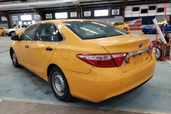 фото Toyota Camry HYBRID