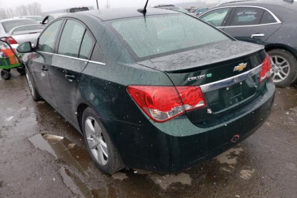 фото Chevrolet Cruze