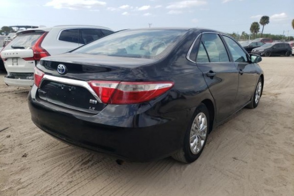 фото Toyota Camry HYBRID