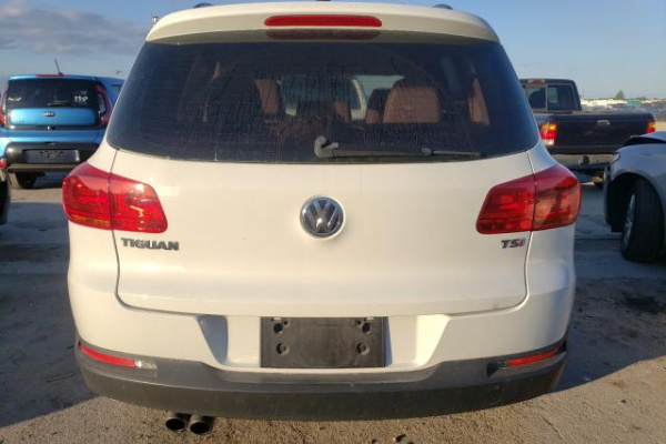 фото VOLKSWAGEN TIGUAN S