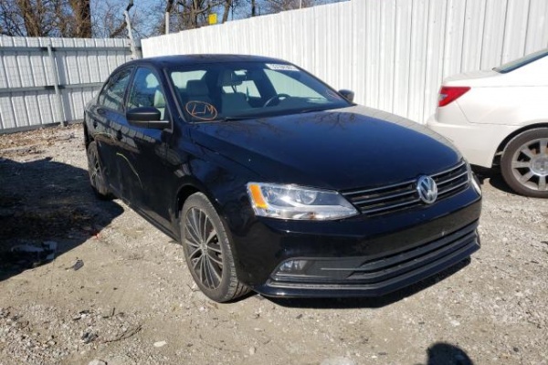 фото Volkswagen Jetta SPORT